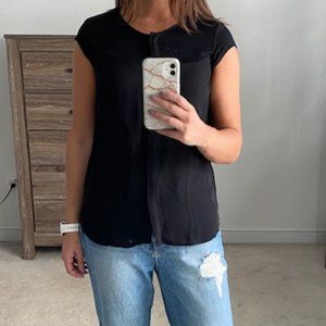 Joie Capsleeve Button Front Silk Blouse in Black, size S